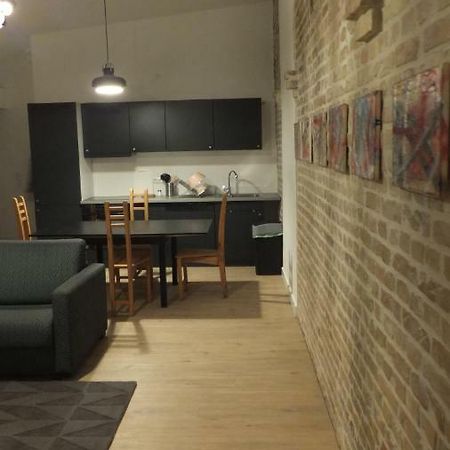 Zentrale Ruhige Ferienwohnung In Берлин Екстериор снимка