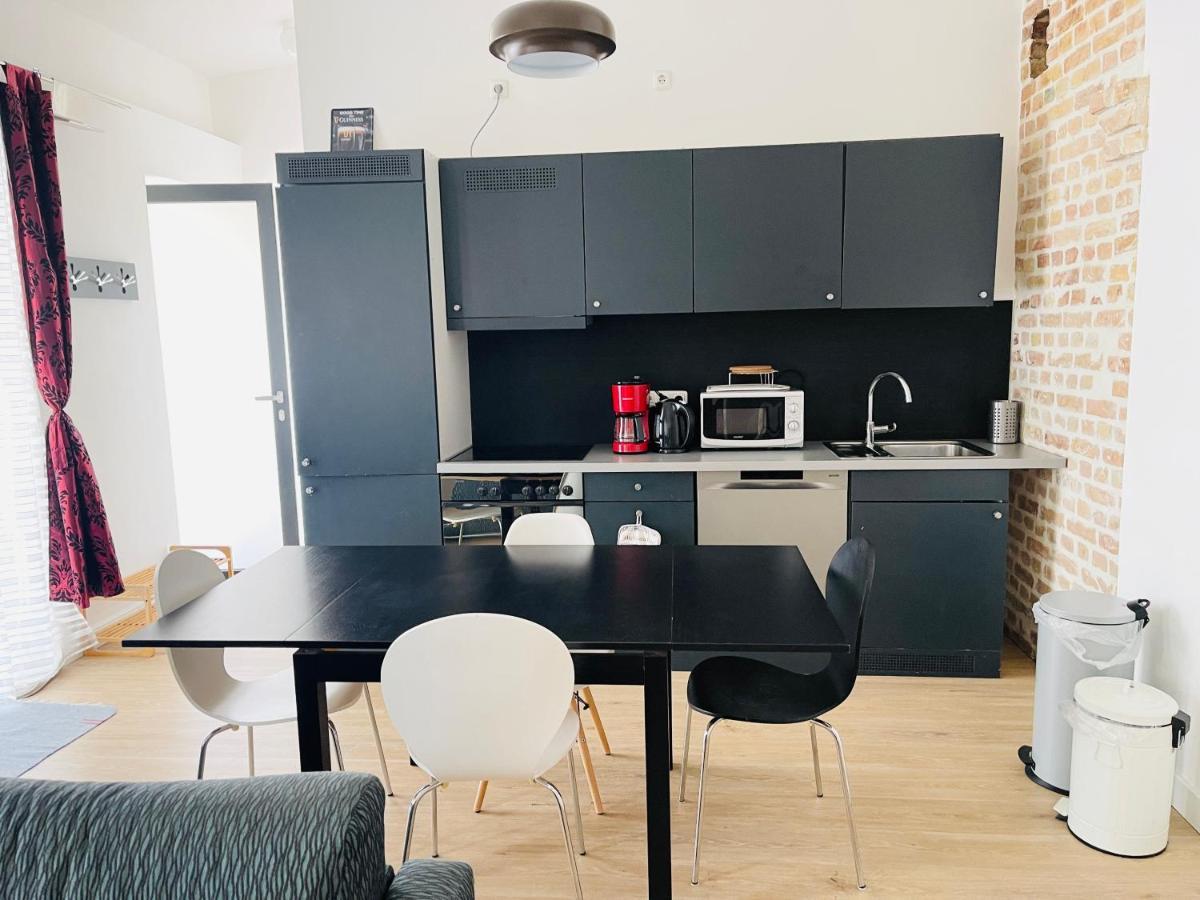 Zentrale Ruhige Ferienwohnung In Берлин Екстериор снимка