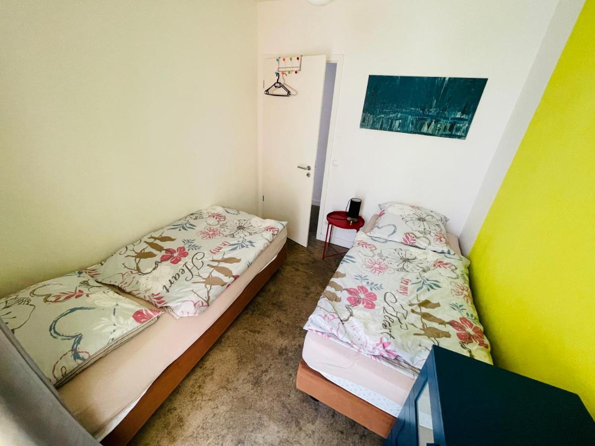 Zentrale Ruhige Ferienwohnung In Берлин Екстериор снимка