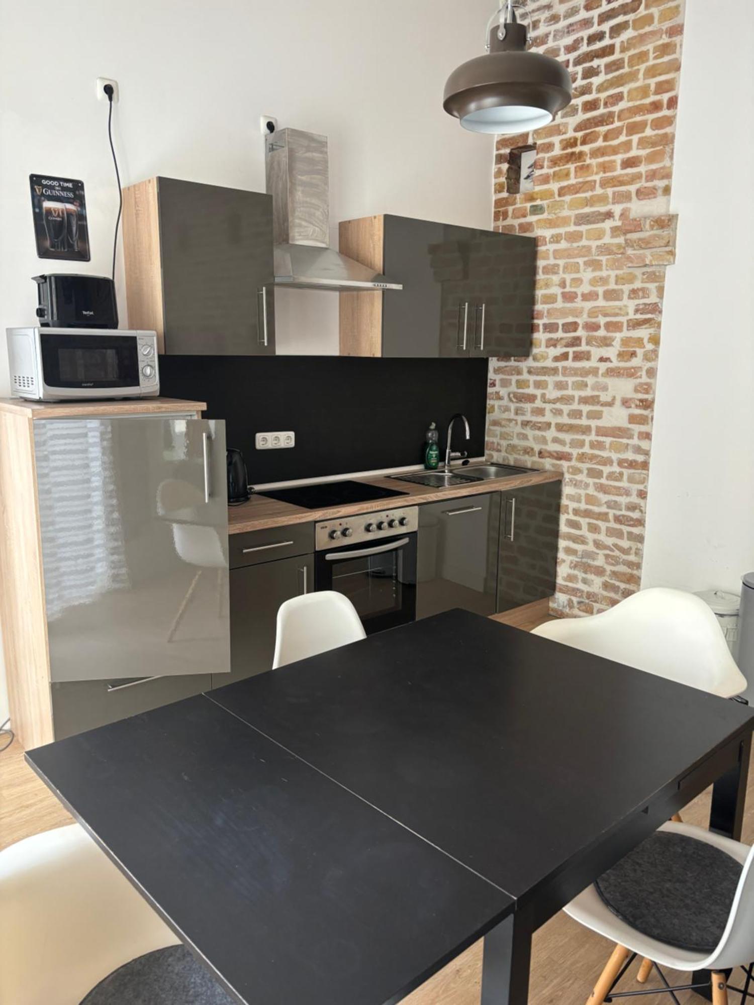 Zentrale Ruhige Ferienwohnung In Берлин Екстериор снимка
