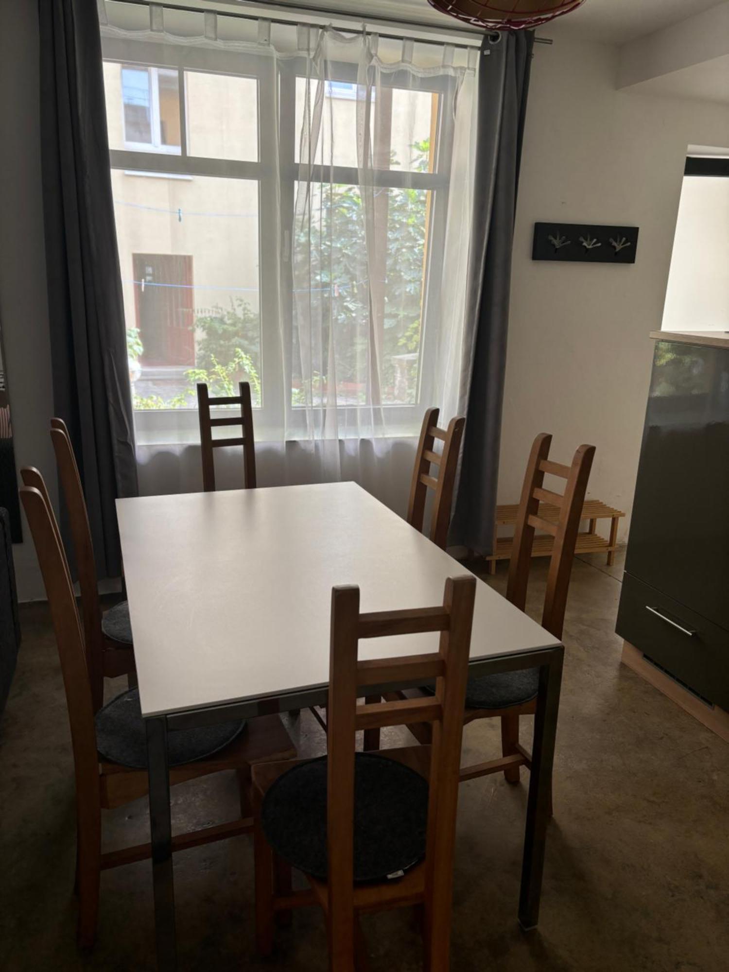 Zentrale Ruhige Ferienwohnung In Берлин Екстериор снимка